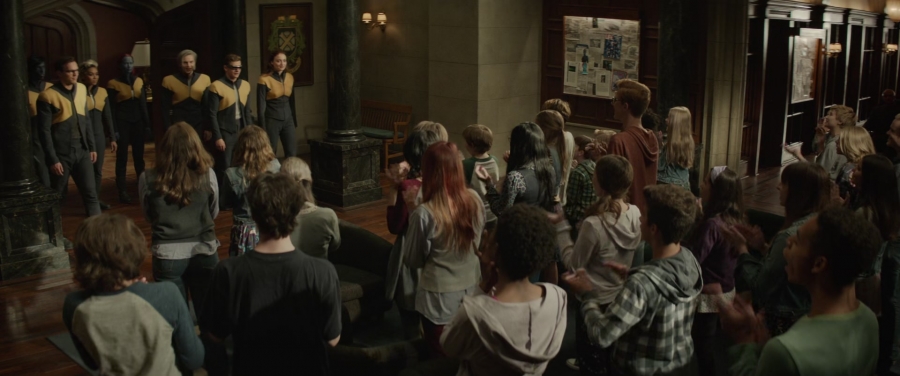 Dark_Phoenix_2019_1080p_283229.jpg