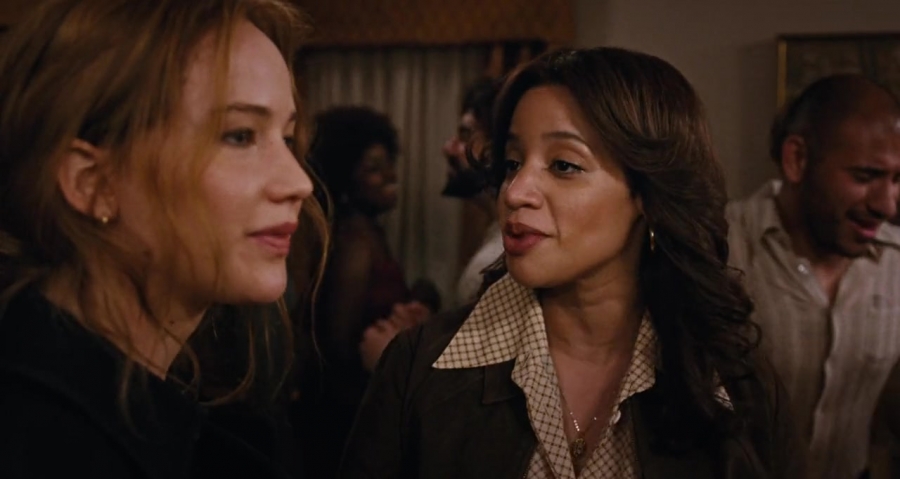 Joy_2015_720p_BluRay_x264-5BYTS_AG5D_0523.jpg