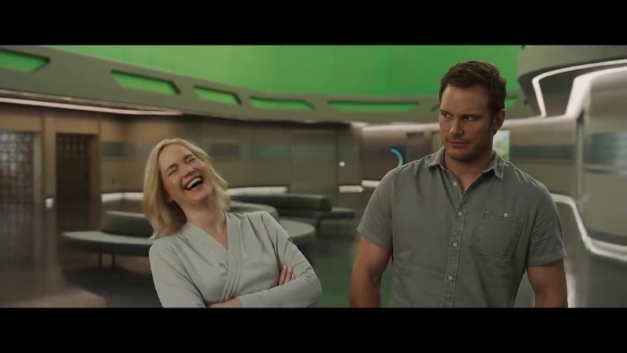 Passengers_Outtakes_with_Jennifer_Lawrence__010.jpg