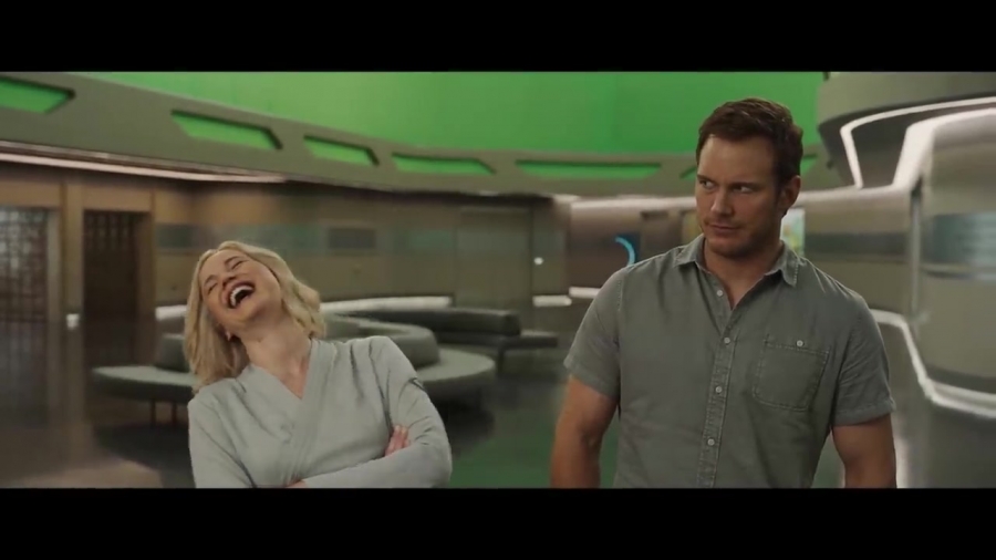 Click to view full size image
==============
Passengers_Outtakes_with_Jennifer_Lawrence__011.jpg Passengers_Outtakes_with_Jennifer_Lawrence__011.jpg