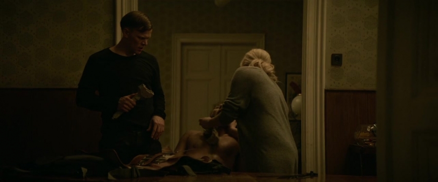 Red_Sparrow_28152829.jpg