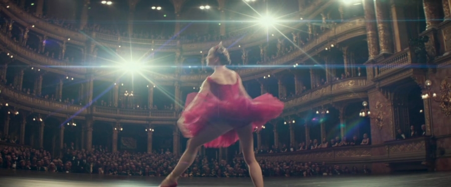 Red_Sparrow_285329.jpg