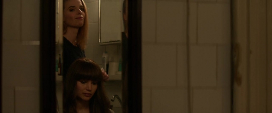 Red_Sparrow_2863829.jpg