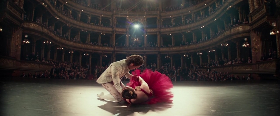 Red_Sparrow_288329.jpg