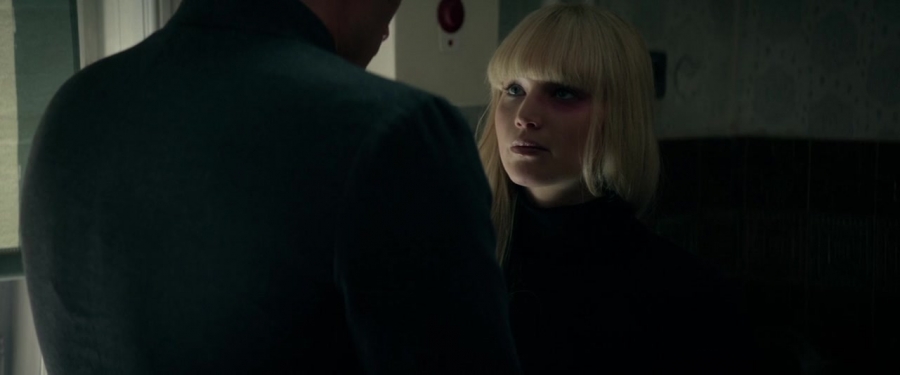 Red_Sparrow_2893929.jpg