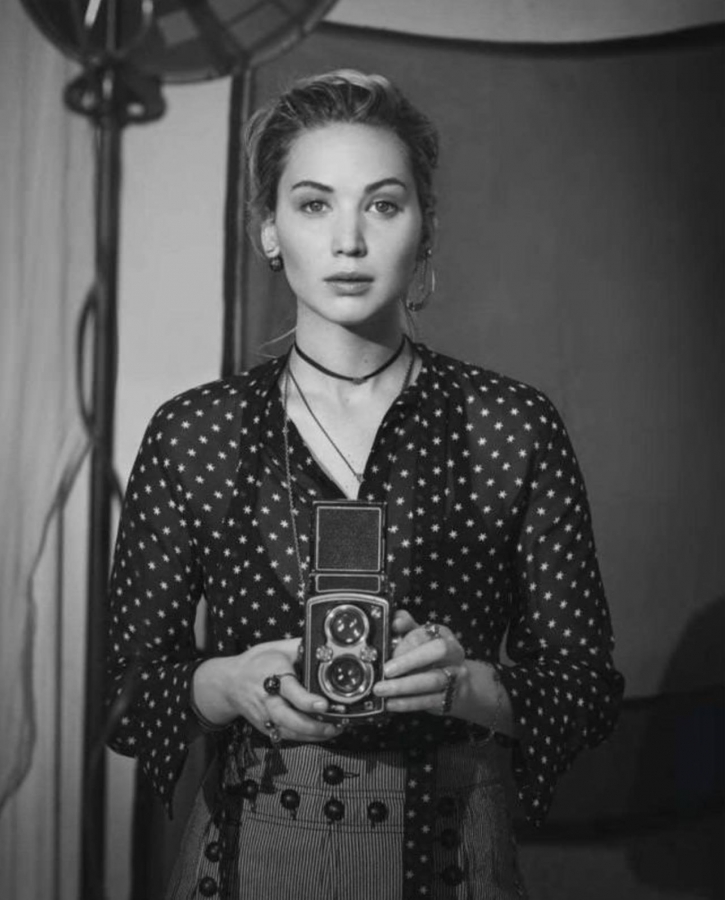Click to view full size image
==============
Dior2018_Campaign_28229.jpg Dior2018_Campaign_28229.jpg