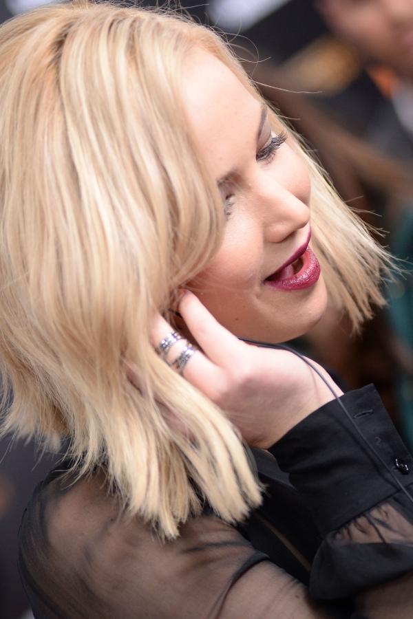 54111976_jennifer_lawrence_021.jpg