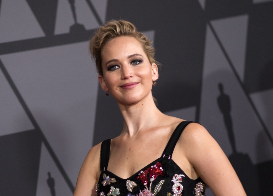 Click to view full size image
==============
9th_Annual_Governors_Awards_288629.jpg 9th_Annual_Governors_Awards_288629.jpg