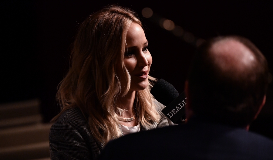 Click to view full size image
==============
panel_at_The_Contenders_2017_in_Los_Angeles__28729.jpg panel_at_The_Contenders_2017_in_Los_Angeles__28729.jpg