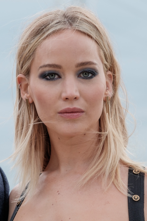 Red_Sparrow_Photocalluk_288329.jpg