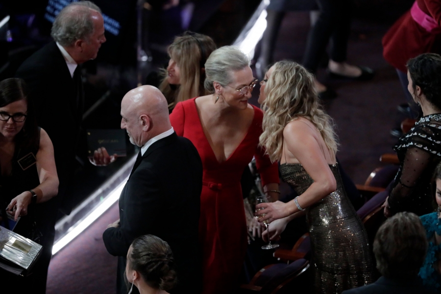 Click to view full size image
==============
90thoscars_282829.jpg 90thoscars_282829.jpg