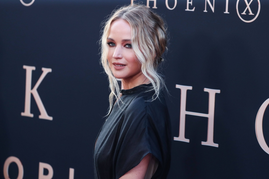 PremiereDark_Phoenix__2811229.jpg