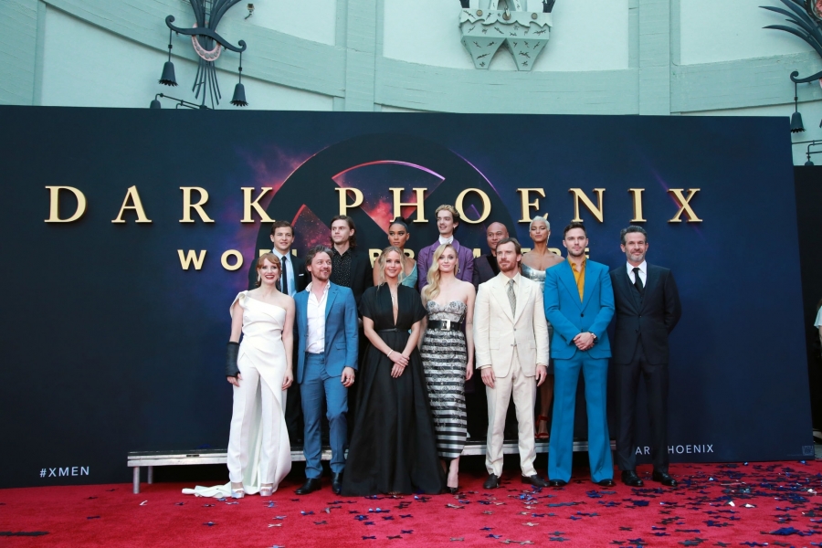 PremiereDark_Phoenix__281229.jpeg