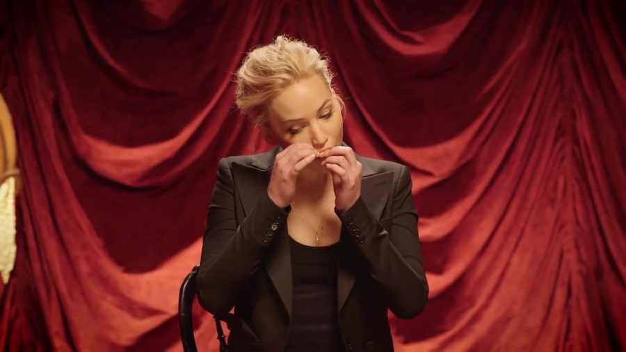 Jennifer_Lawrence_is_a_Surprisingly_Good_Mime___Secret_Talent_Theater___Vanity_Fair_065.jpg