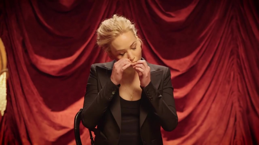 Jennifer_Lawrence_is_a_Surprisingly_Good_Mime___Secret_Talent_Theater___Vanity_Fair_067.jpg