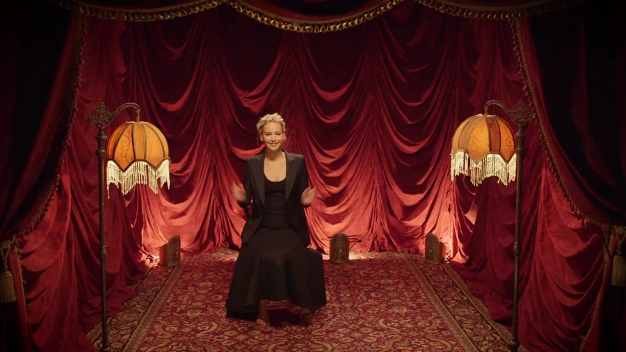 Jennifer_Lawrence_is_a_Surprisingly_Good_Mime___Secret_Talent_Theater___Vanity_Fair_168.jpg