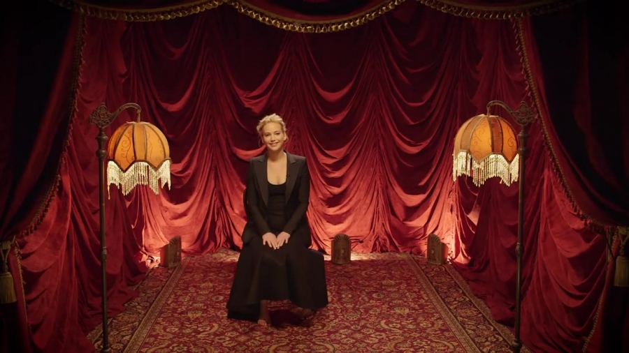 Jennifer_Lawrence_is_a_Surprisingly_Good_Mime___Secret_Talent_Theater___Vanity_Fair_169.jpg