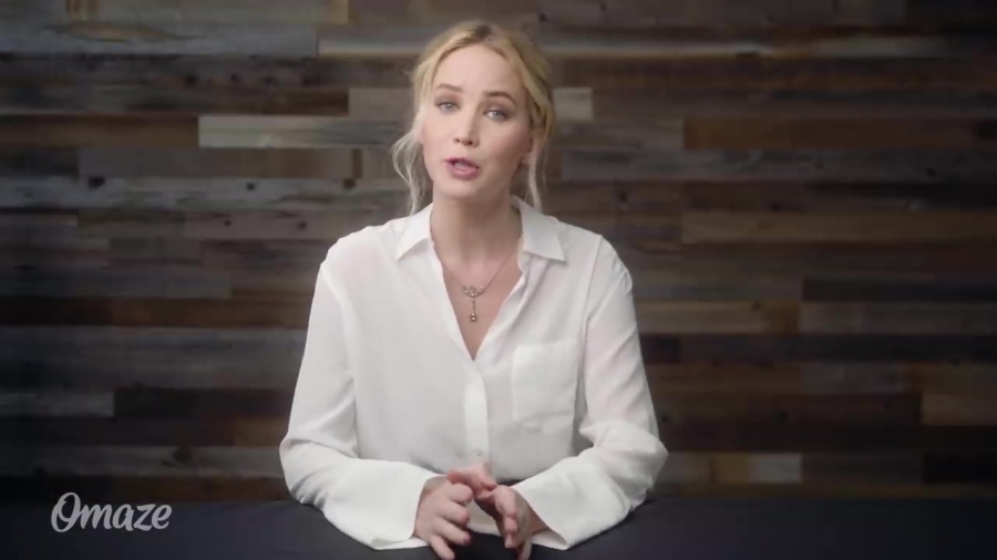 Jennifer_Lawrence_Helps_the_Internet_Escape_Awkward_Situations____Omaze_036.jpg