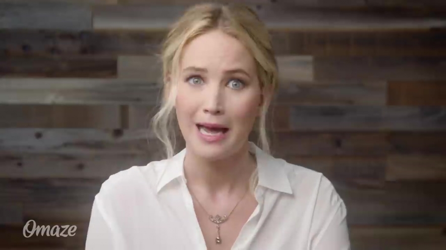 Jennifer_Lawrence_Helps_the_Internet_Escape_Awkward_Situations____Omaze_039.jpg