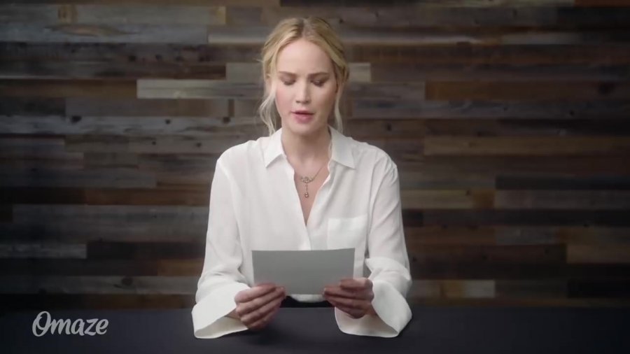 Jennifer_Lawrence_Helps_the_Internet_Escape_Awkward_Situations____Omaze_100.jpg