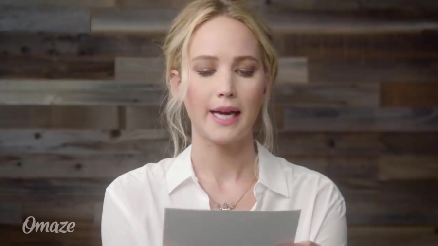 Jennifer_Lawrence_Helps_the_Internet_Escape_Awkward_Situations____Omaze_106.jpg