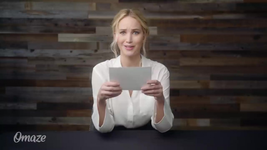 Jennifer_Lawrence_Helps_the_Internet_Escape_Awkward_Situations____Omaze_113.jpg