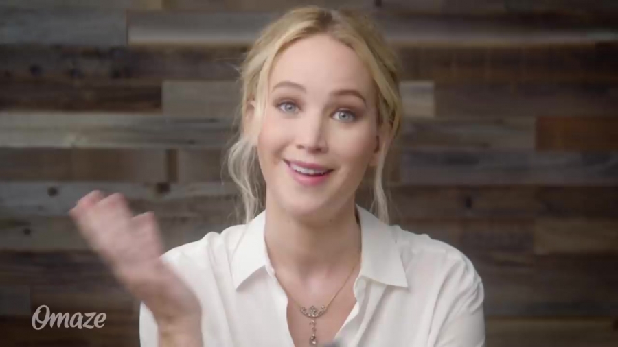 Jennifer_Lawrence_Helps_the_Internet_Escape_Awkward_Situations____Omaze_134.jpg