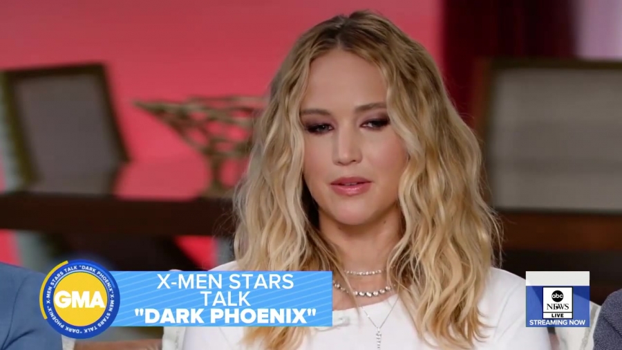 Jennifer_Lawrence_says_there_are__no_limits__in__Dark_Phoenix__086.jpg