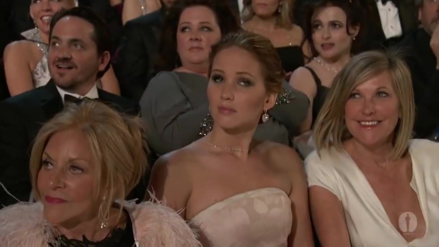 Jennifer_Lawrence_Wins_Best_Actress-_2013_Oscars_059.jpg