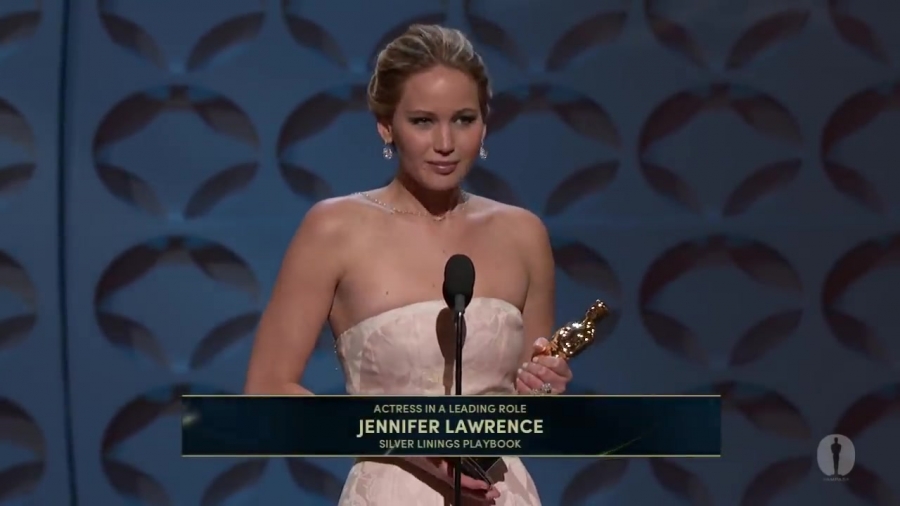 Jennifer_Lawrence_Wins_Best_Actress-_2013_Oscars_156.jpg
