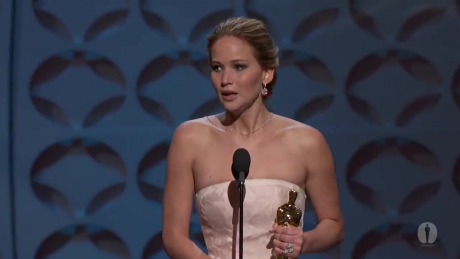 Jennifer_Lawrence_Wins_Best_Actress-_2013_Oscars_172.jpg