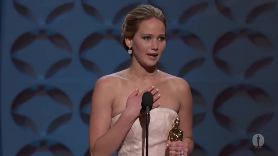 Jennifer_Lawrence_Wins_Best_Actress-_2013_Oscars_178.jpg
