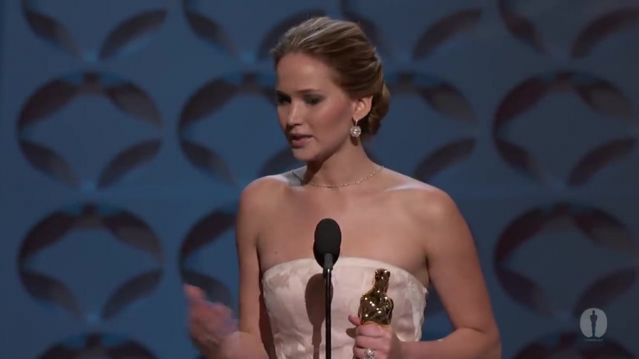 Jennifer_Lawrence_Wins_Best_Actress-_2013_Oscars_182.jpg