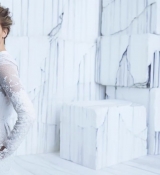 Watch_Jennifer_Lawrence_s_InStyle_Cover_Shoot_086.jpg