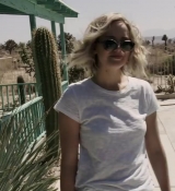 Jennifer_Lawrence_s_Awkward_Interview___Vogue_166.jpg