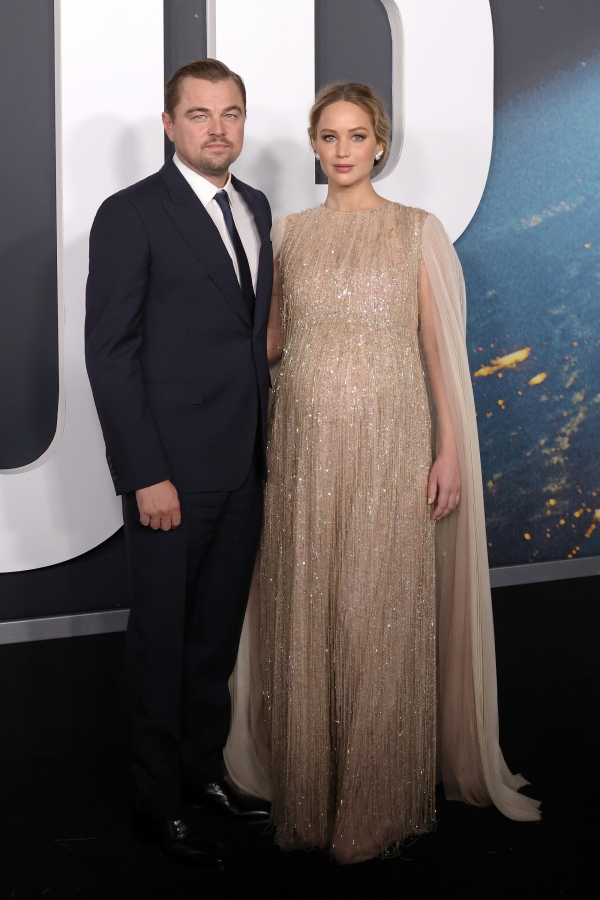 250789990_jenniferlawrence-xaos335-05122021-44.jpg