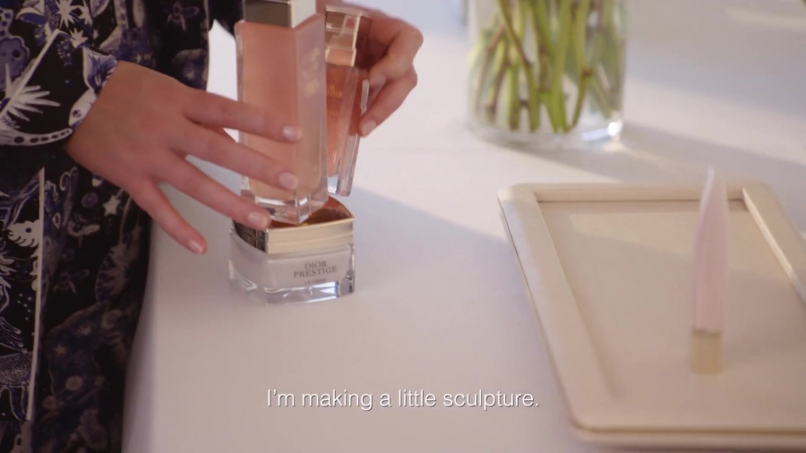Click to view full size image
==============
Enjoy_the_Dior_Spa_treatments_with_Jennifer_Lawrence_065.jpg Enjoy_the_Dior_Spa_treatments_with_Jennifer_Lawrence_065.jpg