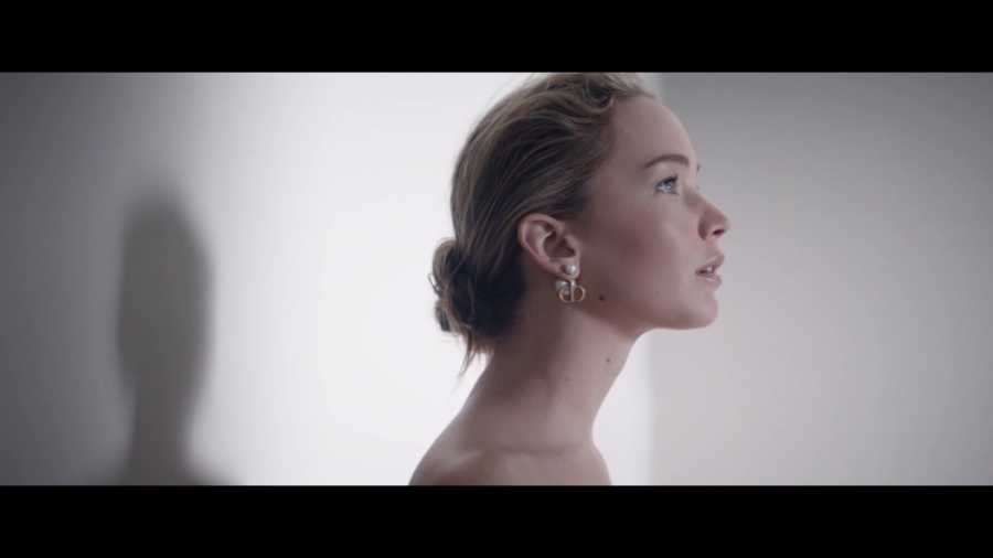 Jennifer_Lawrence_for_the_Dior_Fall_2020_Collection_109.jpg